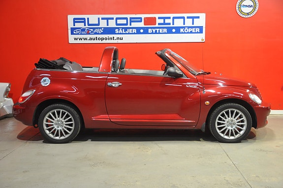 Chrysler PT Cruiser 4 of 5
