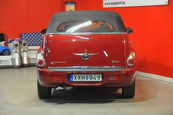 Chrysler PT Cruiser 9 of 17