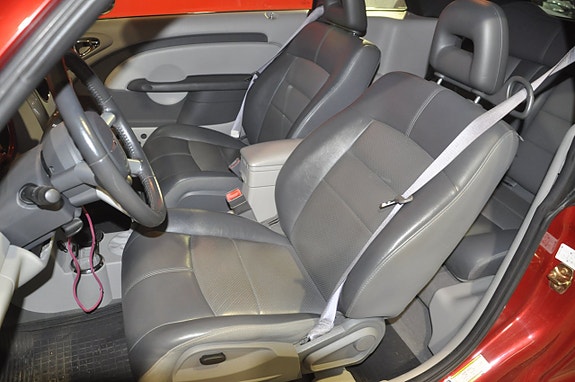 Chrysler PT Cruiser 12 of 17