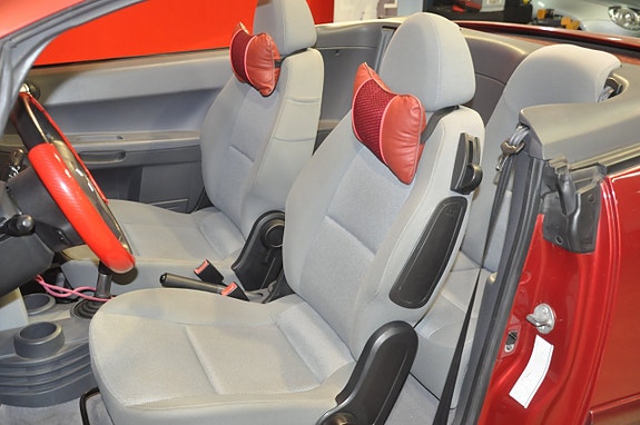 Mitsubishi Colt 13 of 18