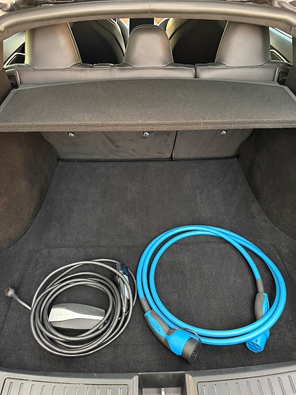 Tesla Model S 25 of 26