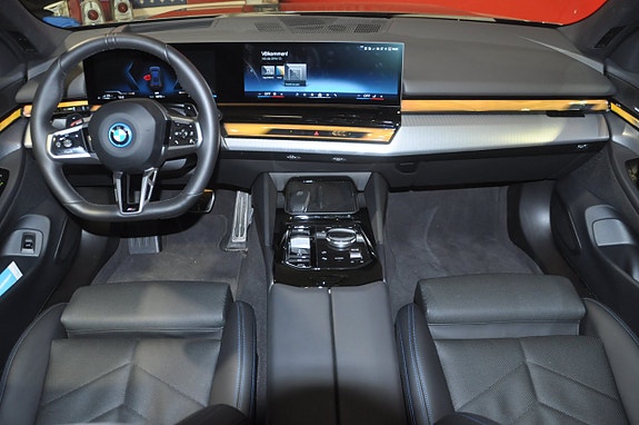 BMW 530e 6 of 26