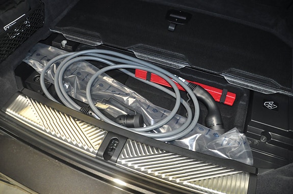 BMW 530e 16 of 26