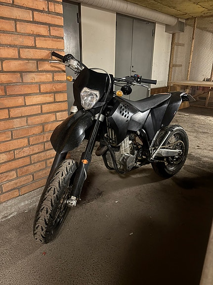 KTM Exc 450-R 3 of 4