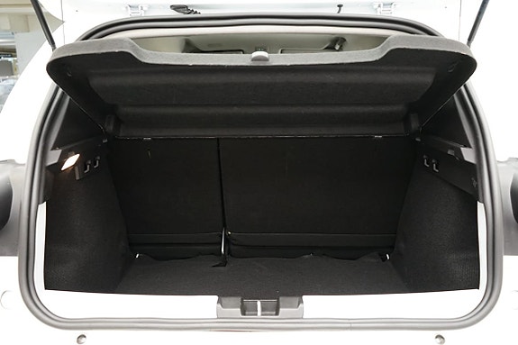 Dacia Sandero 7 of 12