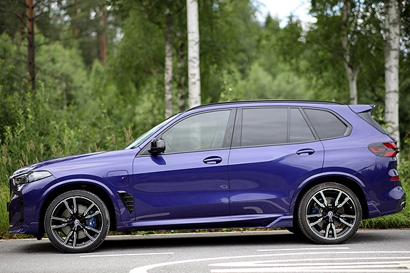 BMW X5 3 of 5