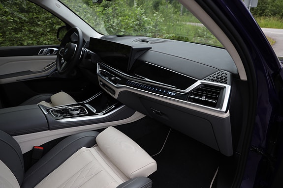 BMW X5 21 of 23