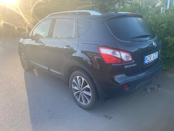 Nissan Qashqai 2 of 5