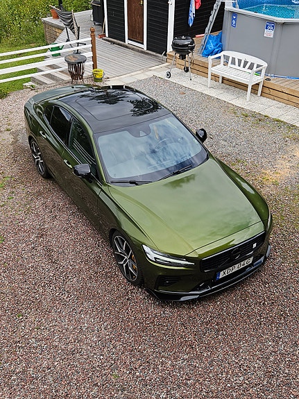 Volvo S60 4 of 5