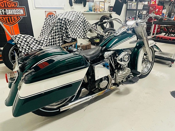 Harley-Davidson Electra Early Shovel 4 of 5