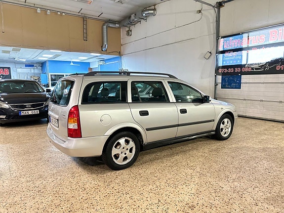 Opel Astra 5 of 5