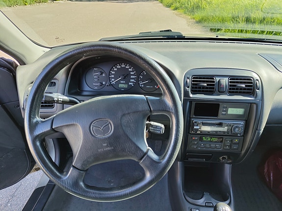 Mazda 626 8 of 10