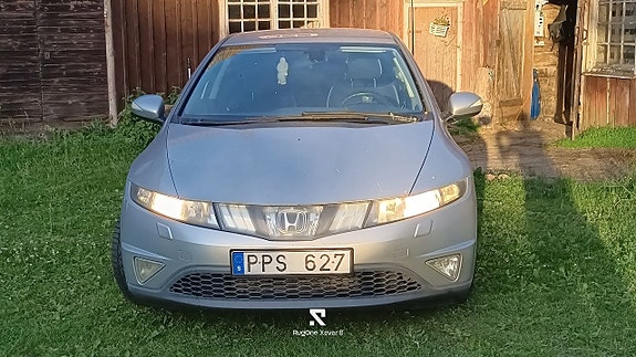 Honda Civic 4 of 5