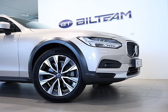 Volvo V90 Cross Country 5 of 5