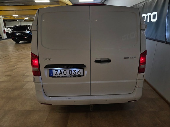 Mercedes-Benz Vito 119 4 of 5