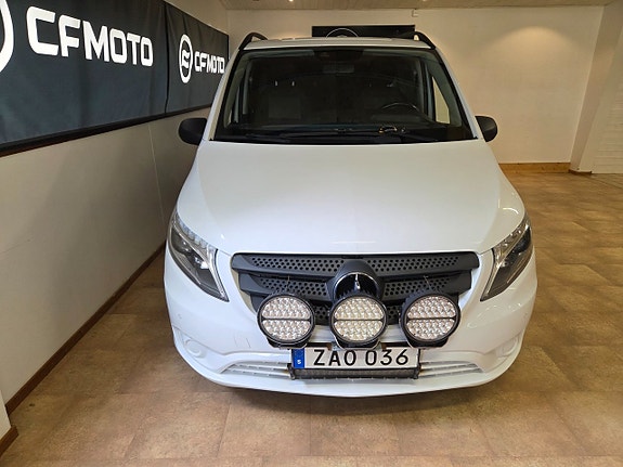 Mercedes-Benz Vito 119 2 of 5