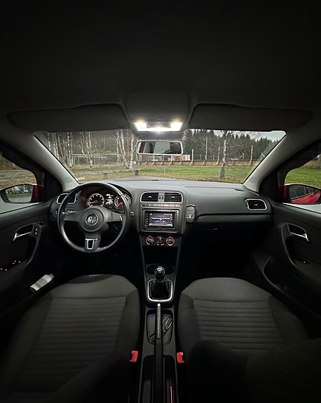 Volkswagen Polo 4 of 4
