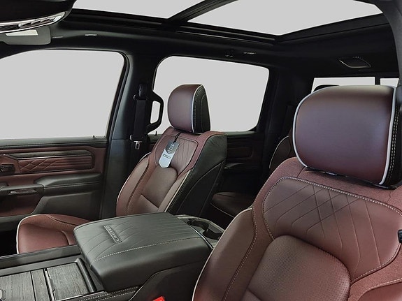 Dodge RAM 1500 8 of 27