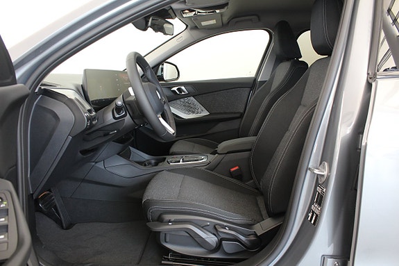 BMW 120 5 of 14