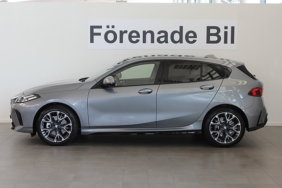 BMW 120 3 of 14