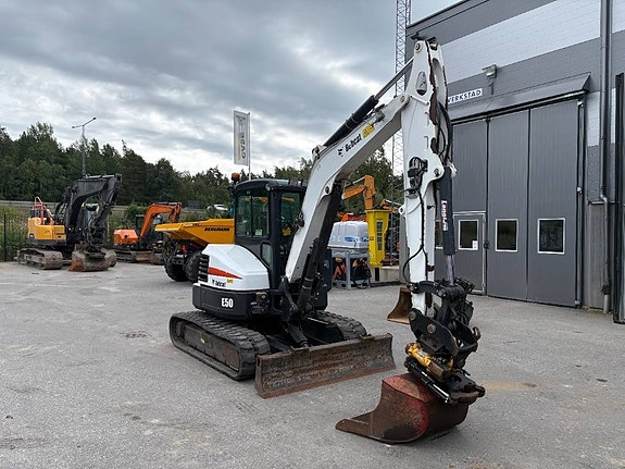 Bobcat E50 4 of 24