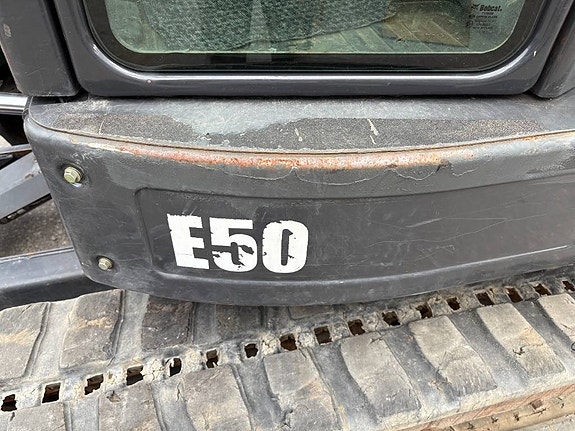 Bobcat E50 19 of 24