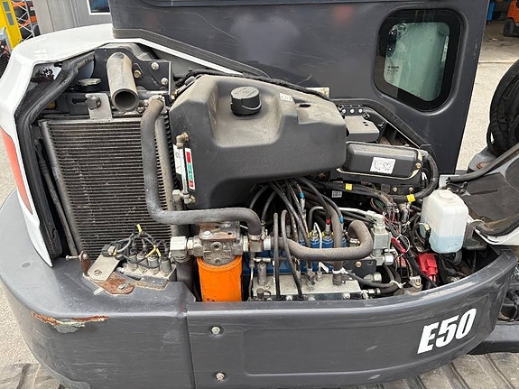 Bobcat E50 21 of 24