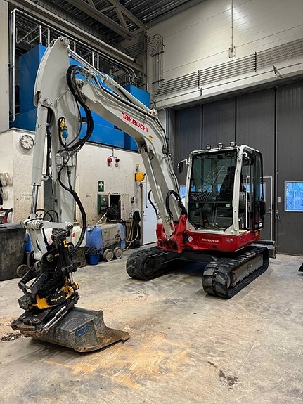 Takeuchi TB 260 2 of 5