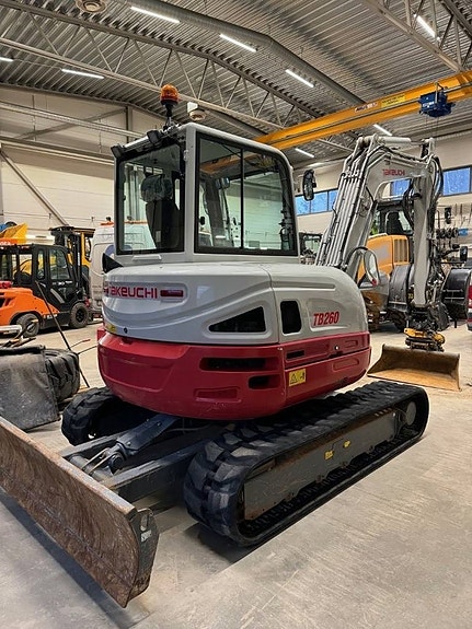 Takeuchi TB 260 5 of 5