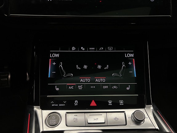 Audi Q8 20 of 30