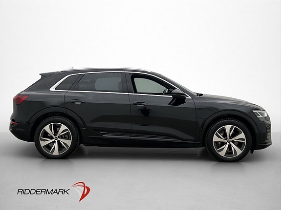 Audi Q8 7 of 30