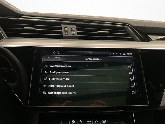 Audi Q8 17 of 30
