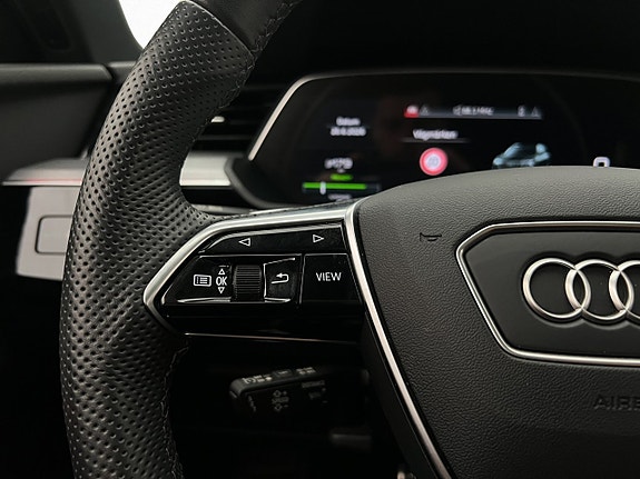 Audi Q8 28 of 30