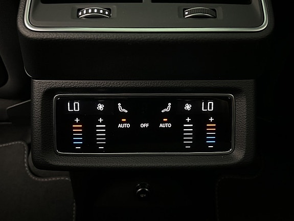 Audi Q8 22 of 30