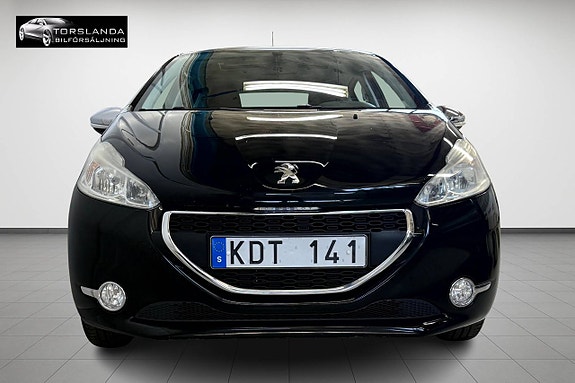 Peugeot 208 5 of 5