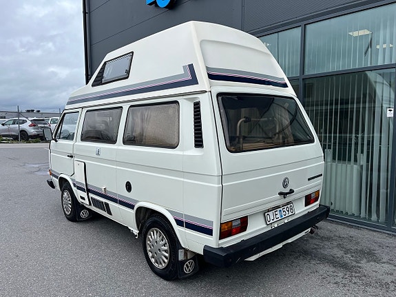 Volkswagen Transporter 3 of 5
