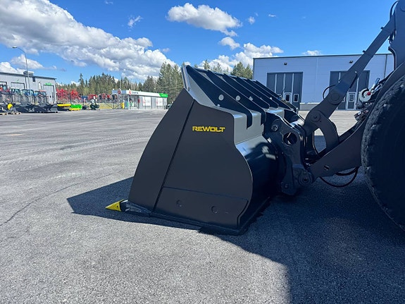 Rewolt HD grusskopor lastarsskopor 3-6,5kubik finns på lager 7 of 11