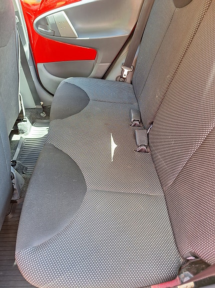 Toyota Aygo 3 of 5