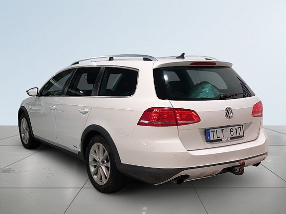 Volkswagen Passat Alltrack 5 of 5