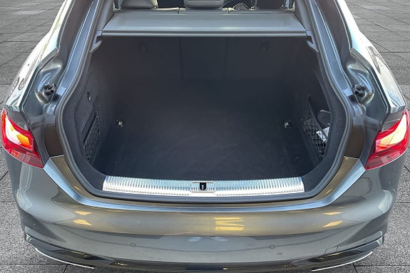 Audi A5 9 of 18