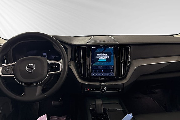 Volvo XC60 9 of 18