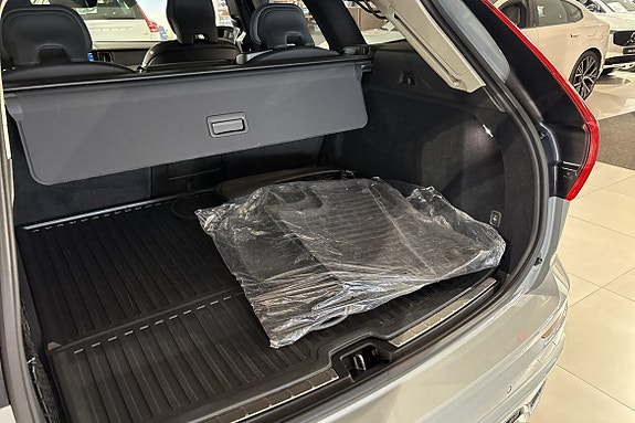 Volvo XC60 18 of 18