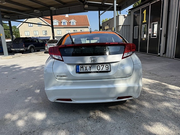 Honda Civic 4 of 5