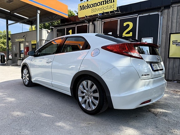 Honda Civic 2 of 5