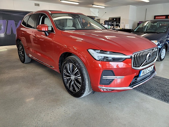 Volvo XC60 3 of 19