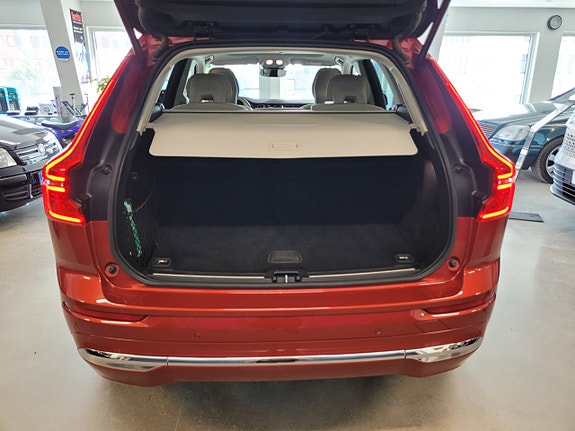 Volvo XC60 11 of 19