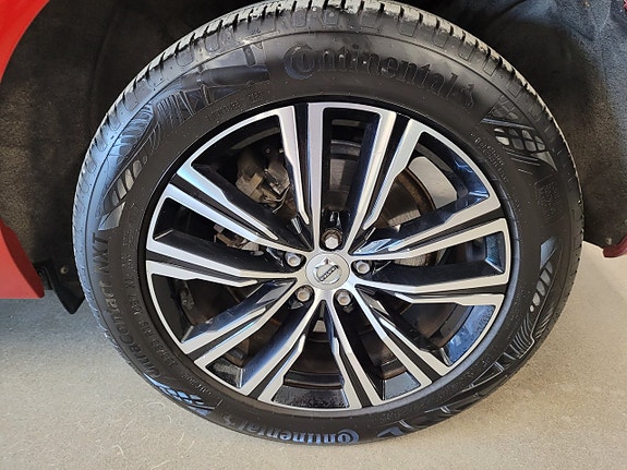 Volvo XC60 18 of 19