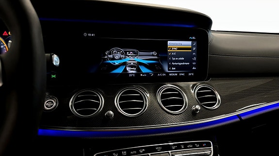 Mercedes-Benz E63 22 of 26