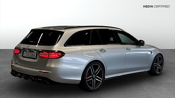 Mercedes-Benz E63 2 of 5