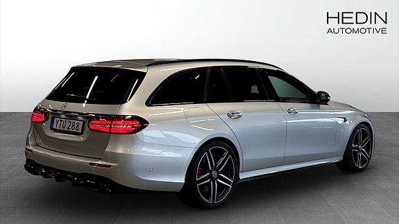 Mercedes-Benz E63 2 of 26